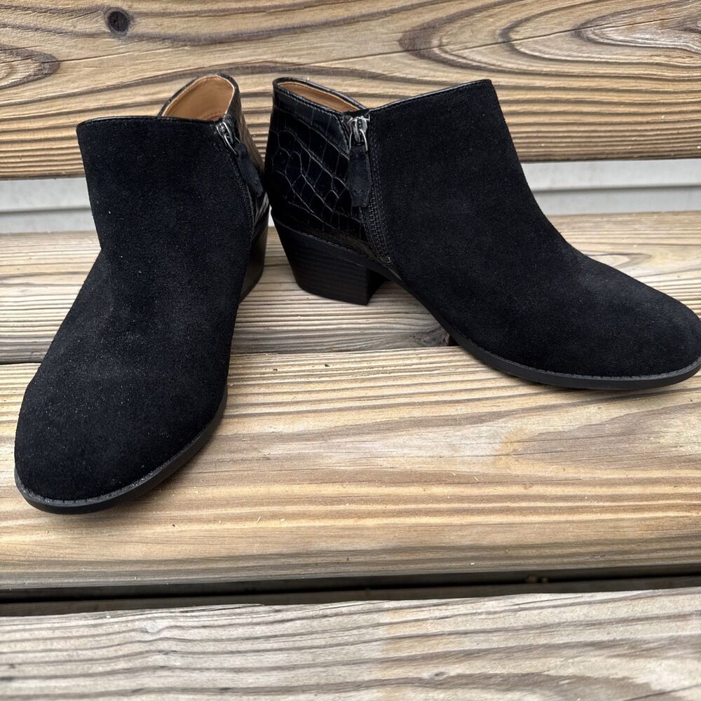 Vionic Women's Black Suede/Leather Side Zip Ankle Marissa Booties Sz 9 Wide 40